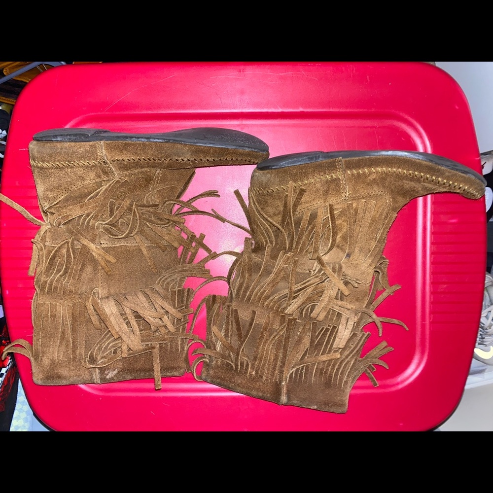 Fridge boots - moccasins ; very worn